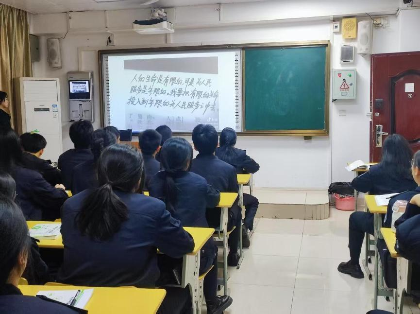 图片4.png 图片4.png