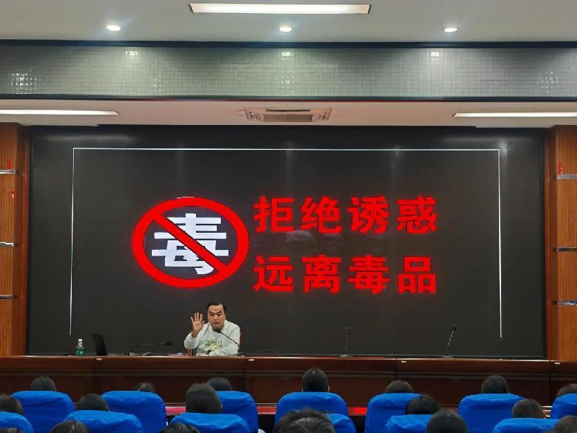 图片10.png 图片10.png