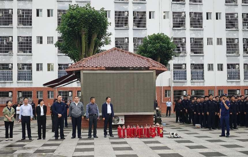 图片4.png 图片4.png